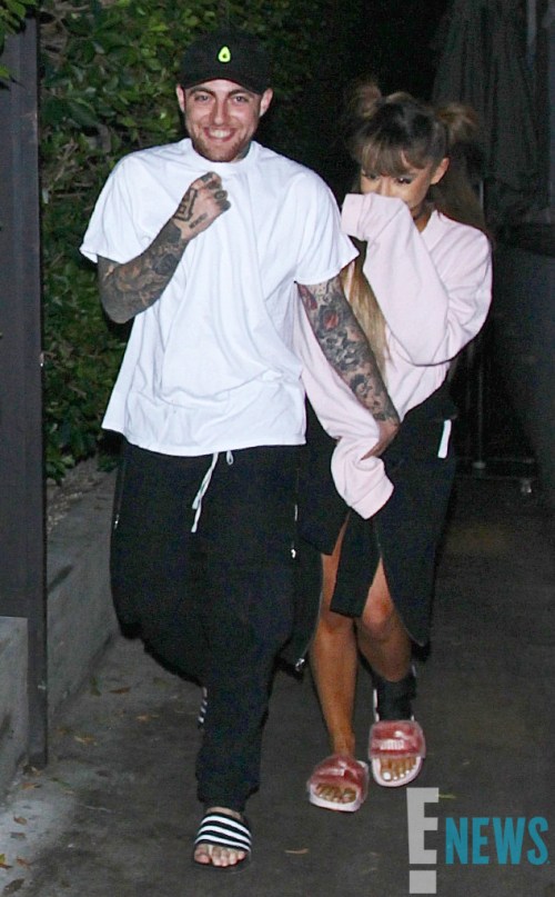 rs_634x1024-160901164650-634.Ariana-Grande-Mac-Miller-Date-LA.ms.090116.6